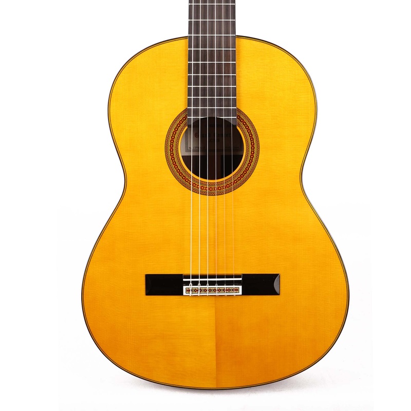 yamaha-gc32s-european-spruce-and-rosewood-classical-guitar-natural Yamaha GC32S European Spruce and Rosewood Classical Guitar Natural