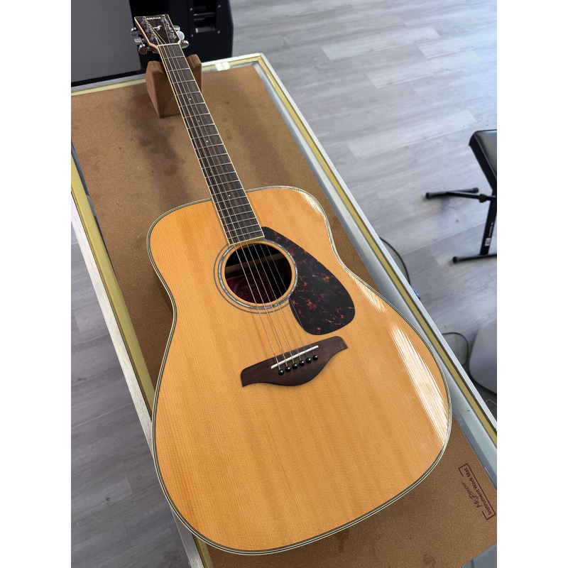 yamaha-fg730s-acoustic-guitar Yamaha FG730S Acoustic Guitar