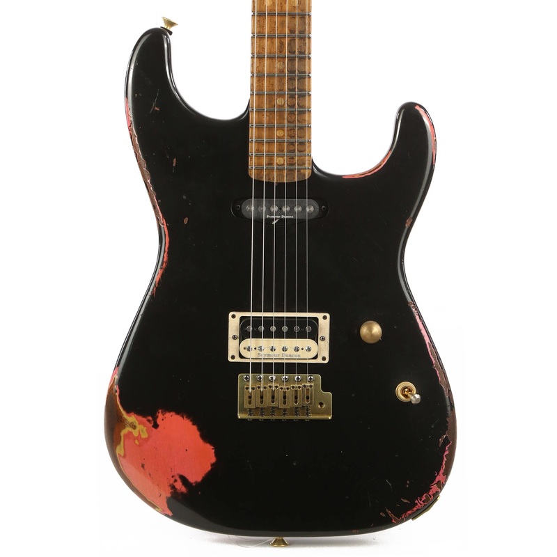 charvel-custom-shop-san-dimas-hs-nitro-aged-roasted-mahogany-black-over-platinum-pink Charvel Custom Shop San Dimas HS Nitro Aged Roasted Mahogany Black over Platinum Pink