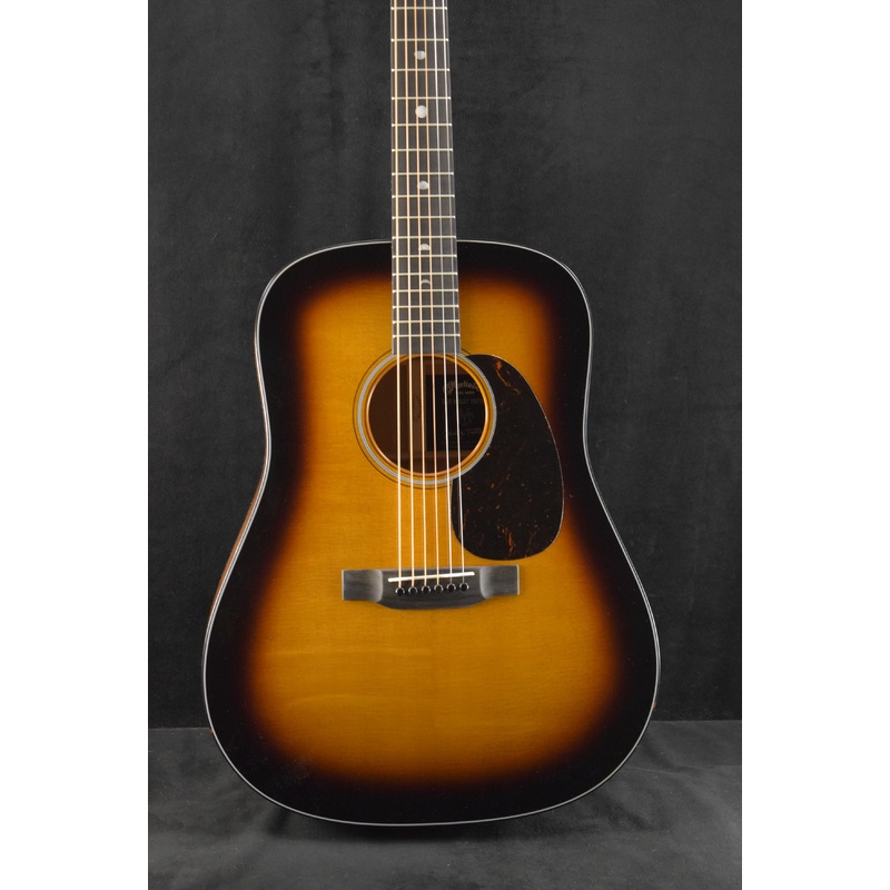 martin-d-18-molly-tuttle-sunburst Martin D-18 Molly Tuttle Sunburst