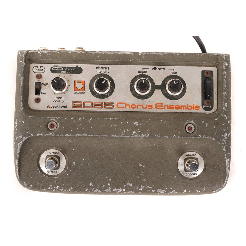 1978-boss-ce-1-chorus-and-vibrato-effect-pedal 1978 Boss CE-1 Chorus and Vibrato Effect Pedal