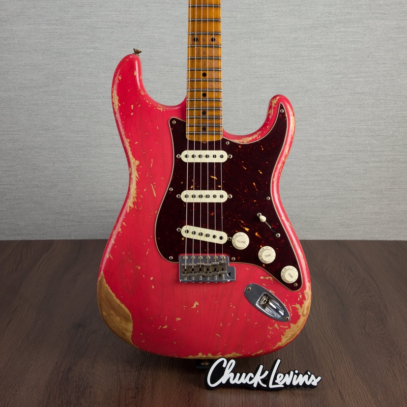 fender-custom-shop-56-stratocaster-heavy-relic-electric-guitar-watermelon-king-chucksclusive-r129697 Fender Custom Shop 56 Stratocaster Heavy Relic Electric Guitar - Watermelon King - CHUCKSCLUSIVE - #R129697