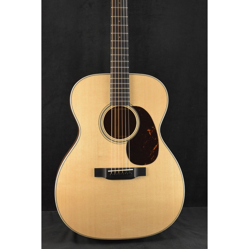 martin-custom-shop-10cm000blkwalnut-auditorium-14-fret-black-walnut Martin Custom Shop 10CM000BLKWALNUT Auditorium 14-Fret Black Walnut
