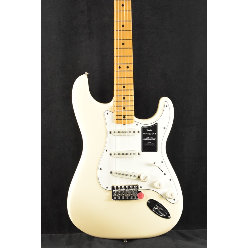 fender-vintera-iii-late-60s-stratocaster-olympic-white-maple-fingerboard Fender Vintera III Late '60s Stratocaster Olympic White Maple Fingerboard