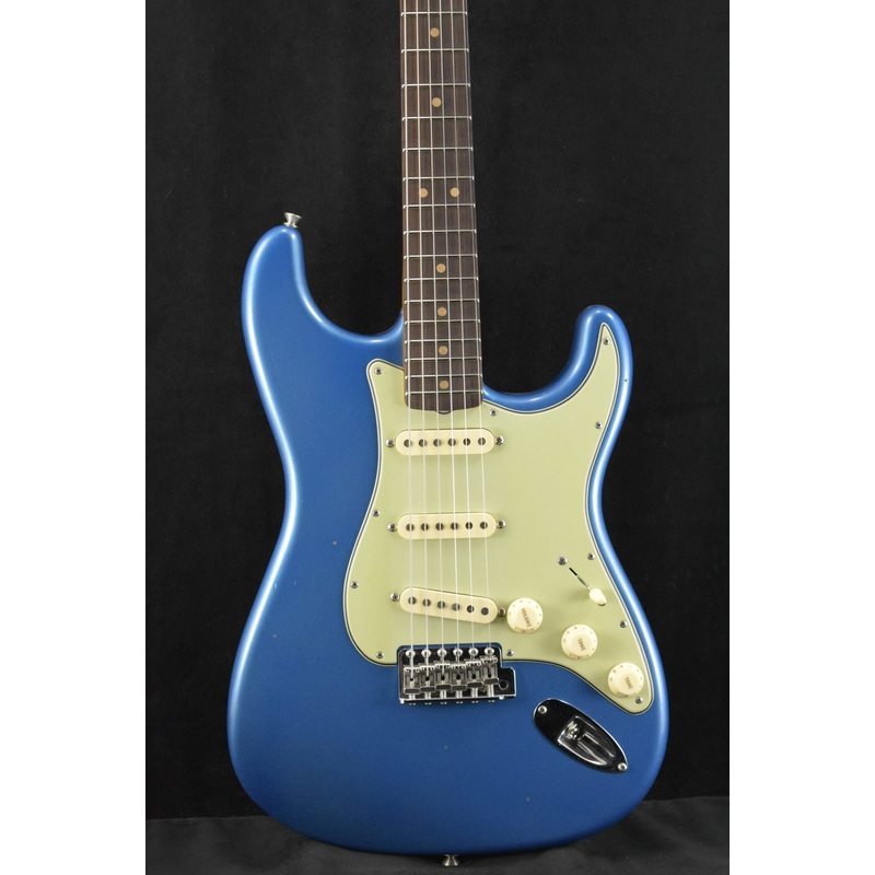 fender-ltd-edition-63-strat-journeyman-relic-w-closet-classic-hw-aged-lake-placid-blue Fender Ltd Edition '63 Strat - Journeyman Relic w/Closet Classic HW Aged Lake Placid Blue