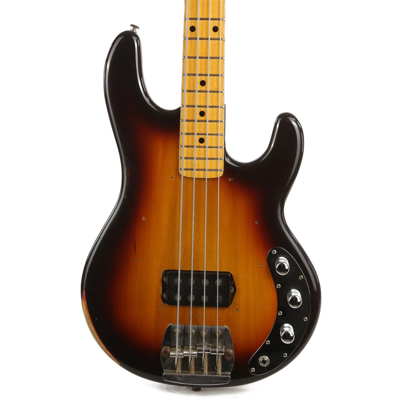 ernie-ball-music-man-cliff-williams-icon-series-stingray-bass-back-in-burst Ernie Ball Music Man Cliff Williams Icon Series StingRay Bass Back in Burst