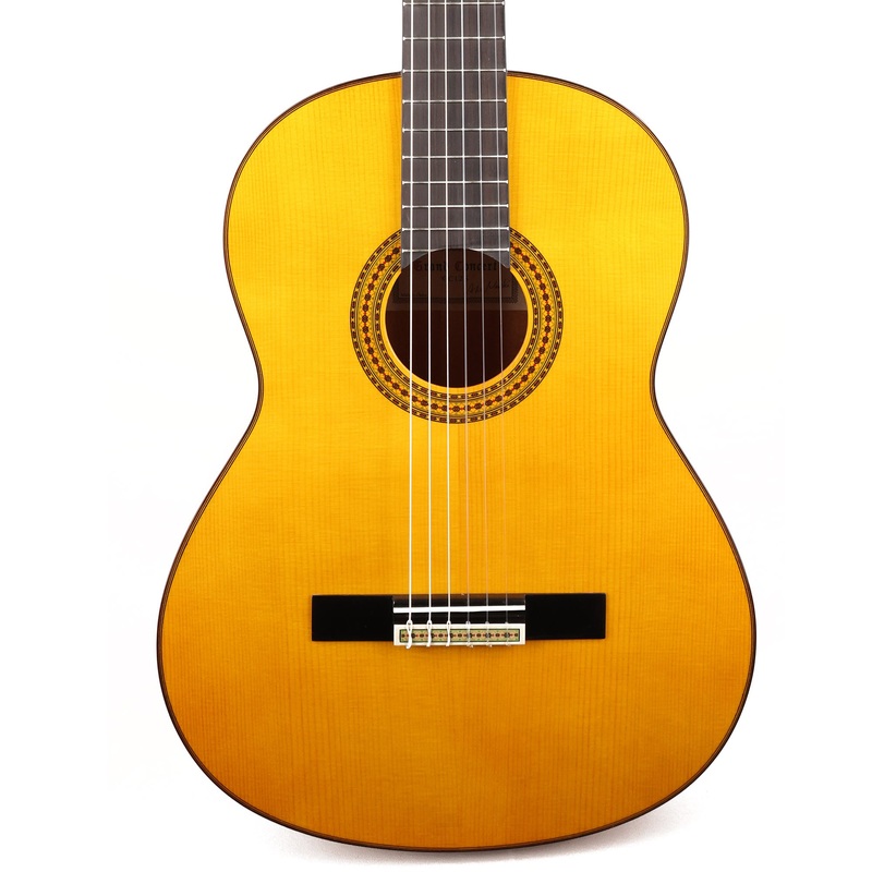 yamaha-gc12s-classical-natural-used Yamaha GC12S Classical Natural Used