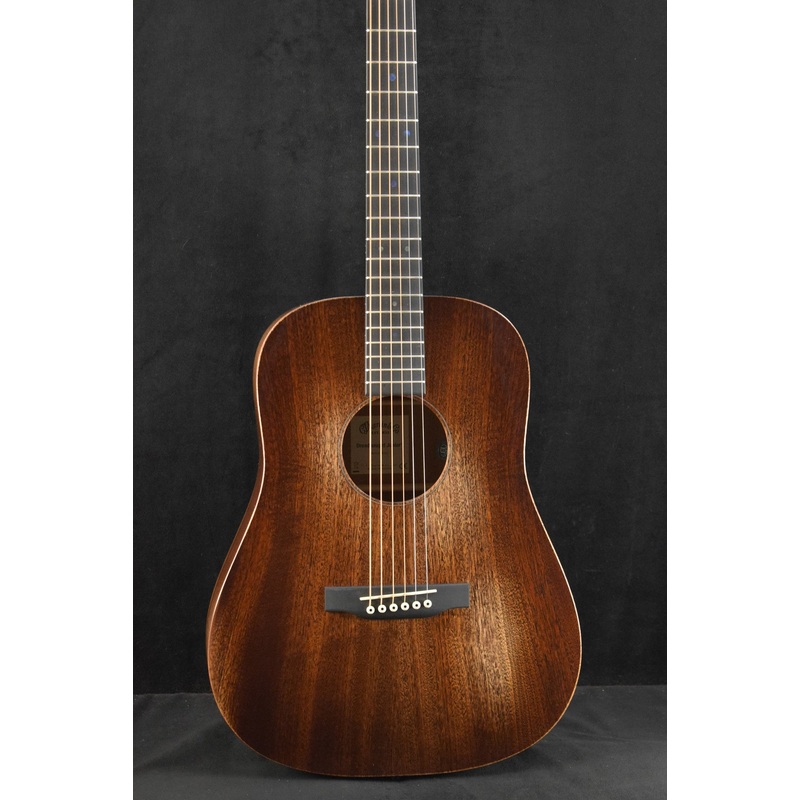martin-d-jr-e-acoustic-electric-dreadnought-junior-streetmaster Martin D Jr E Acoustic-Electric Dreadnought Junior StreetMaster