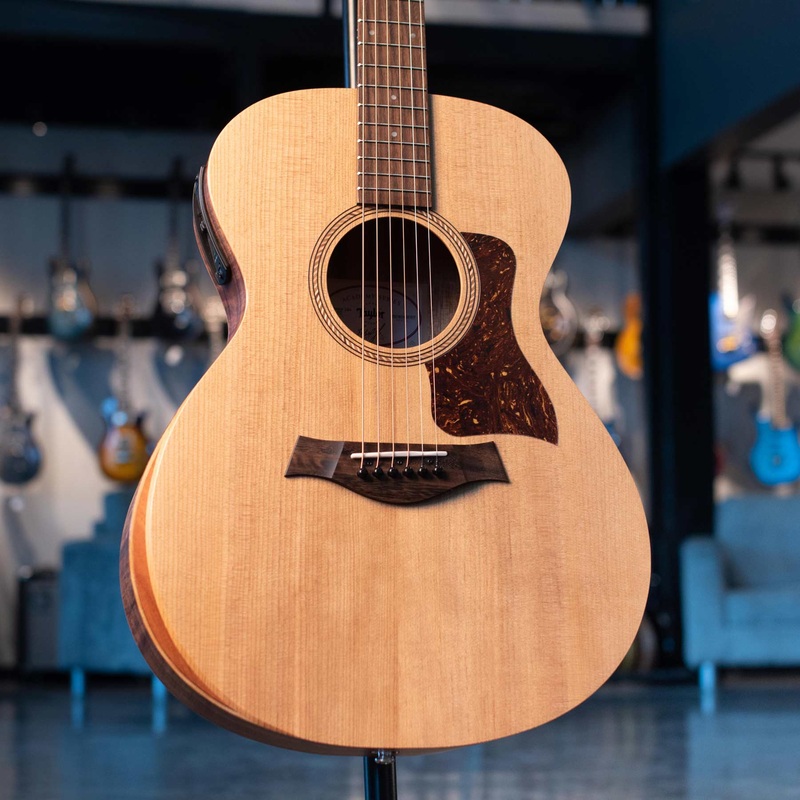 taylor-academy-12e-limited-figured-koa-with-gigbag TAYLOR ACADEMY 12E LIMITED FIGURED KOA WITH GIGBAG