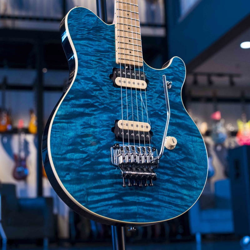 vintage-ernie-ball-music-man-eddie-van-halen-model-1993-trans-quilt-blue-with-original-case VINTAGE ERNIE BALL MUSIC MAN EDDIE VAN HALEN MODEL 1993 TRANS QUILT BLUE WITH ORIGINAL CASE