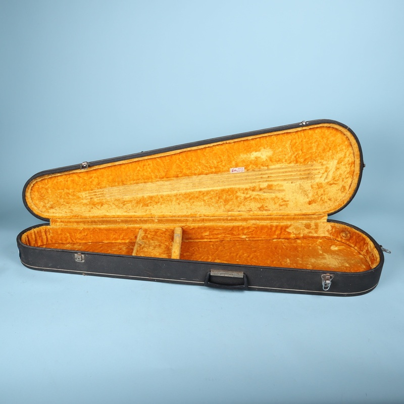 vintage-vox-teardrop-bass-guitar-violin-case-leo-s-music-oakland-ca Vintage Vox Teardrop Bass Guitar Violin Case "Leo's Music Oakland Ca"