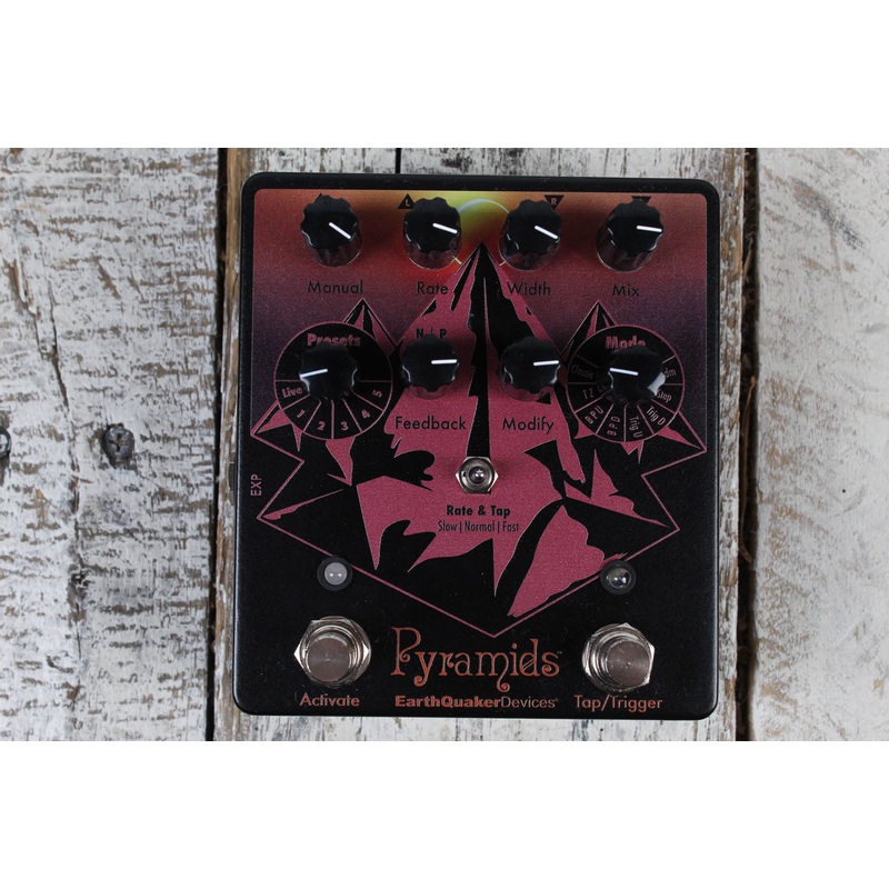 earthquaker-pyramids-stereo-solar-eclipse-flanger-electric-guitar-effects-pedal EarthQuaker Pyramids Stereo Solar Eclipse Flanger Electric Guitar Effects Pedal