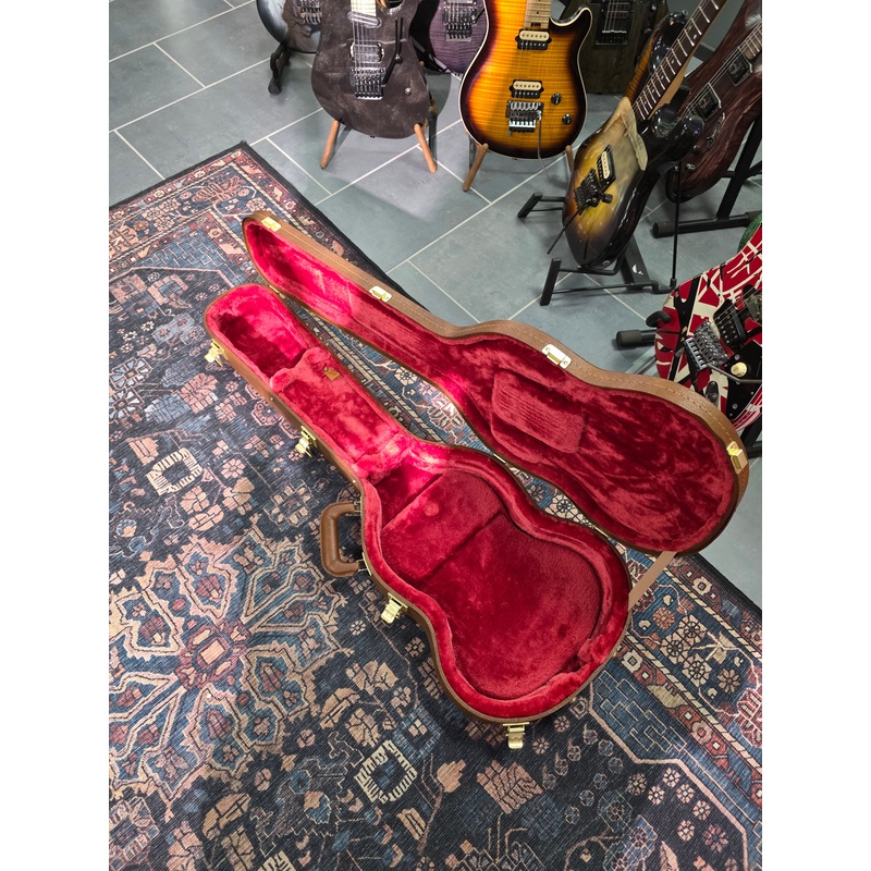 gibson-sg-special-2024-vintage-cherry Gibson SG Special 2024 Vintage Cherry