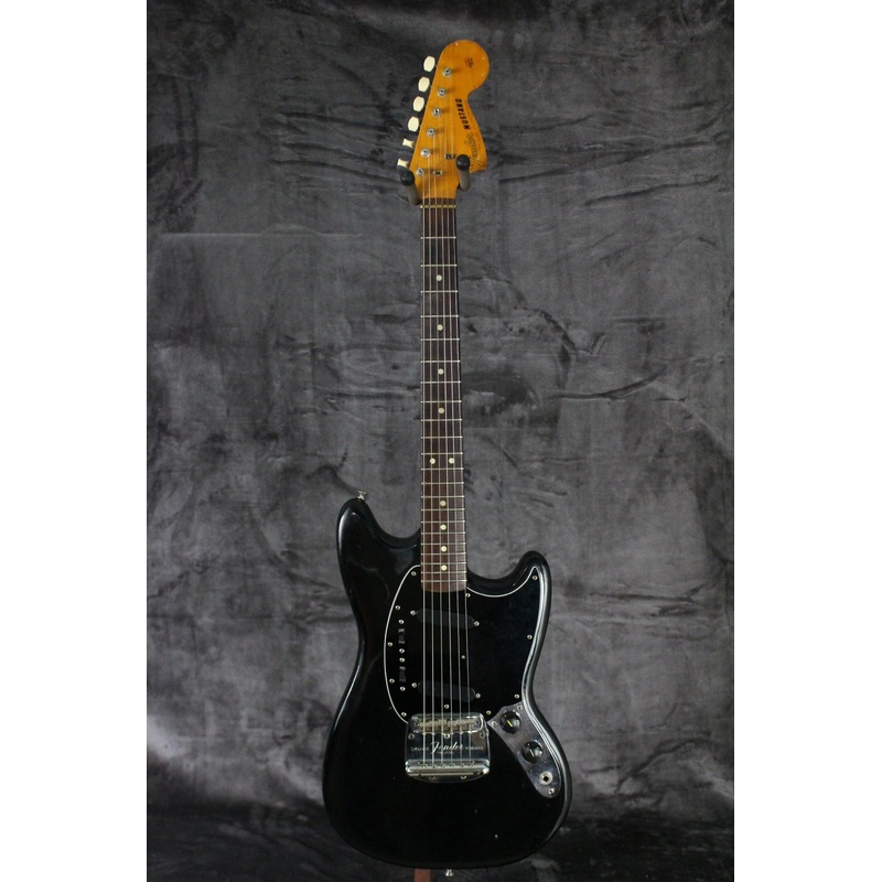 1974-fender-mustang-refinished-black 1974 Fender Mustang Refinished Black