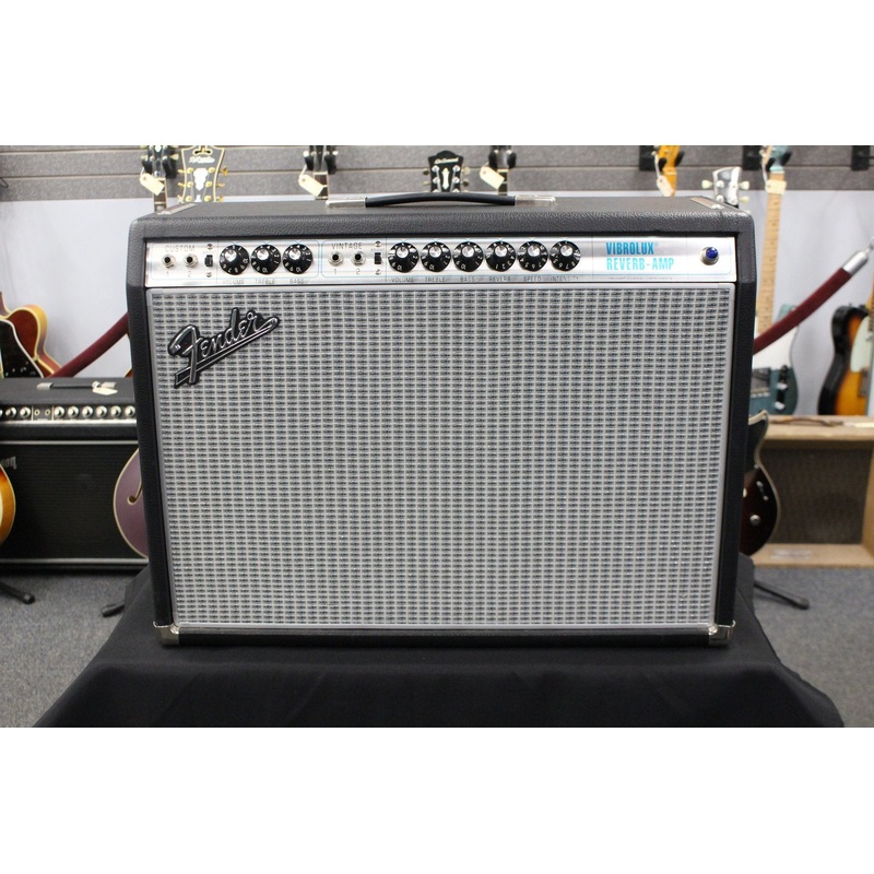 fender-68-vibrolux-reverb-reissue Fender '68 Vibrolux Reverb Reissue