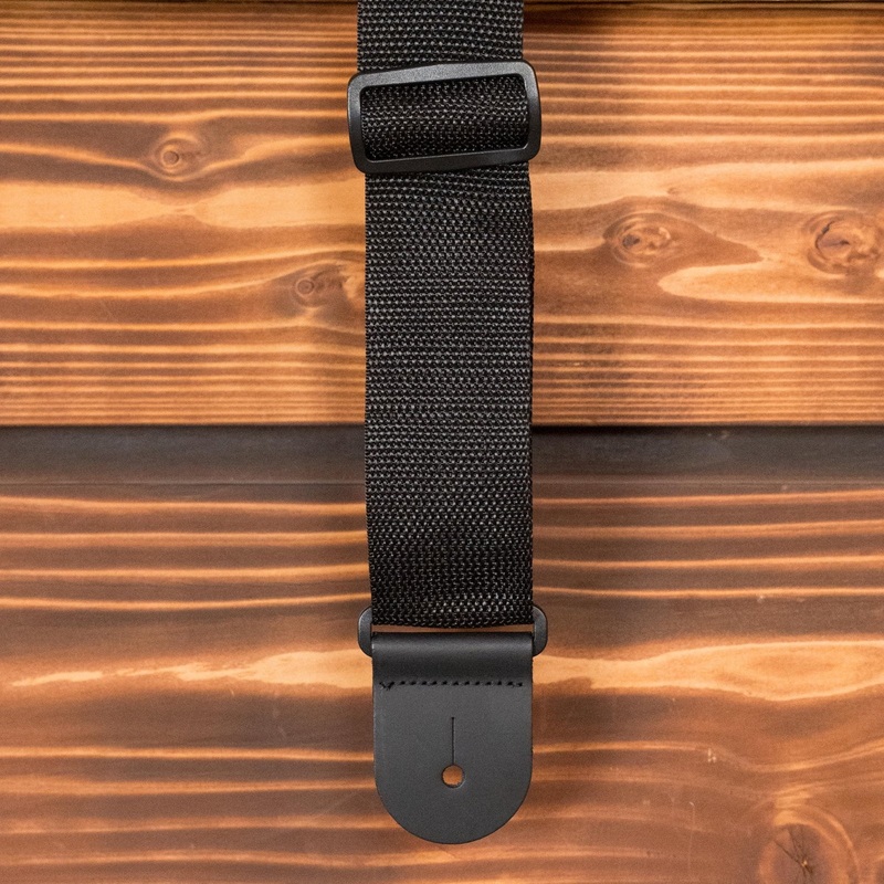 levy-s-single-tone-series-2-polypropylene-guitar-strap-m8poly-blk Levy's Single Tone Series 2" Polypropylene Guitar Strap (M8POLY-BLK)