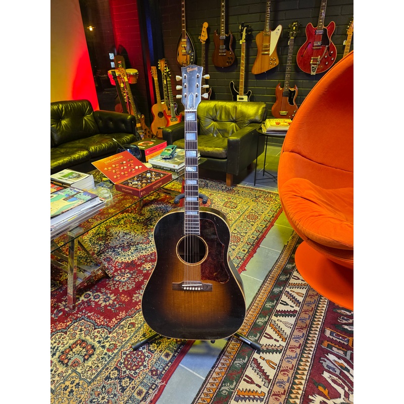 gibson-j-45-1955 Gibson J-45 1955