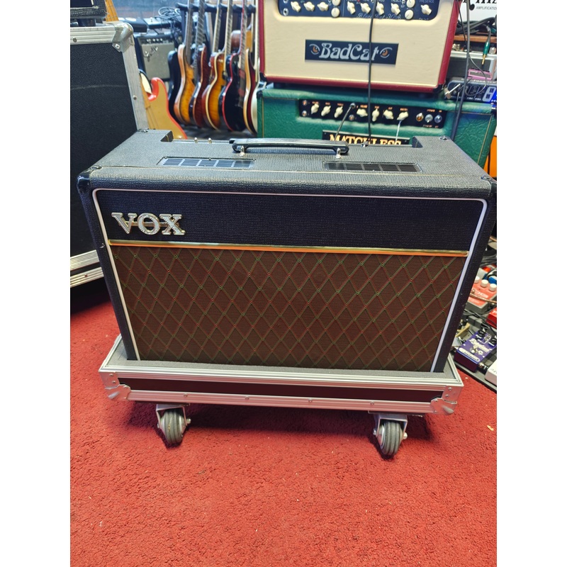 vox-ac15-tb2-2x10 Vox AC15 TB2 2x10"