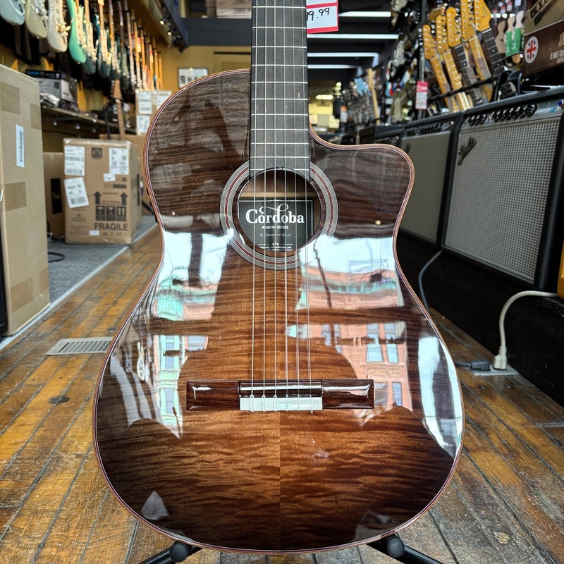 cordoba-fusion-12-exotic-top-nylon-string-acoustic-electric-guitar-cinnamon-burst Cordoba Fusion 12 Exotic Top Nylon-string Acoustic-electric Guitar Cinnamon Burst