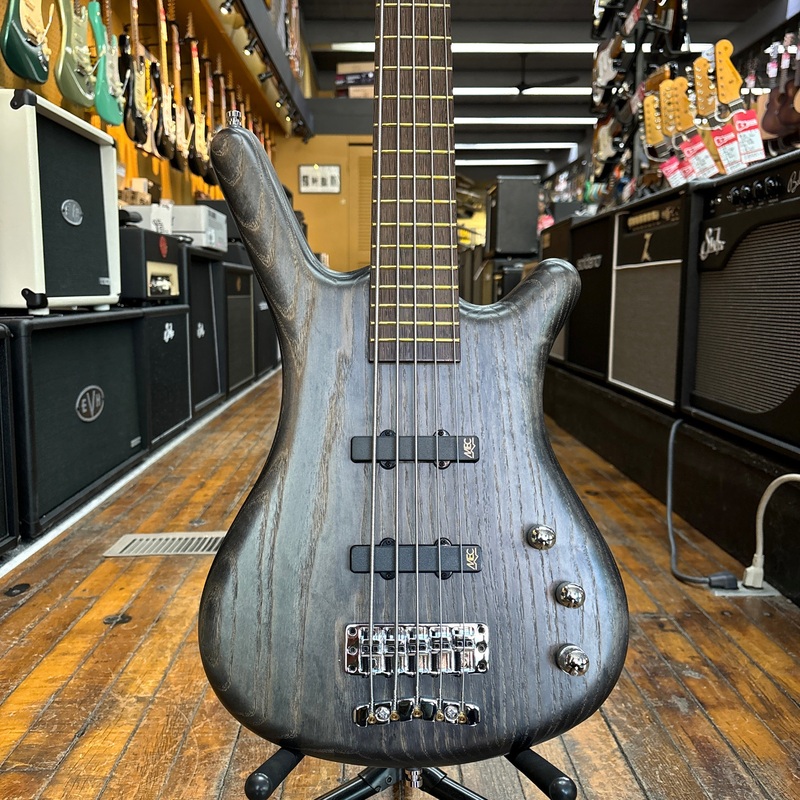 warwick-pro-series-corvette-standard-bass-5-string-nirvana-black-transparent-satin-w-padded-gig-bag Warwick Pro Series Corvette Standard Bass, 5-String Nirvana Black Transparent Satin w/Padded Gig Bag