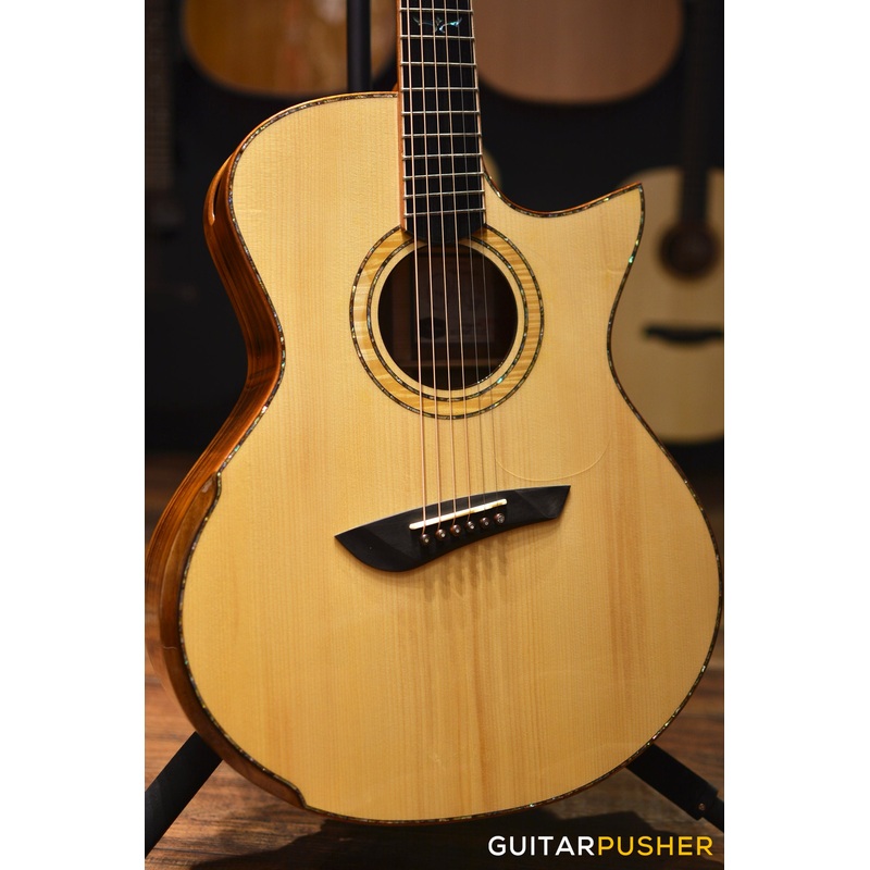 maestro-custom-series-singa-k-csb-a-ff-all-solid-wood-adirondack-spruce-pacific-koa-fanned-fret-acoustic-guitar Maestro Custom Series Singa-K CSB A FF All-Solid Wood Adirondack Spruce/Pacific Koa Fanned Fret Acoustic Guitar