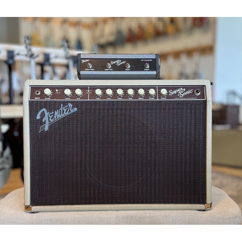 fender-super-sonic-22-combo Fender Super Sonic 22 Combo