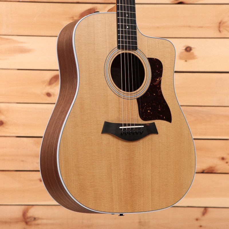 taylor-210ce-natural Taylor 210ce - Natural