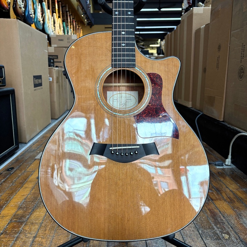 taylor-514ce-western-red-cedar-mahogany-grand-auditorium-acoustic-electric-guitar-1998-w-original-molded-case Taylor 514ce Western Red Cedar/Mahogany Grand Auditorium Acoustic-Electric Guitar 1998 w/Original Molded Case