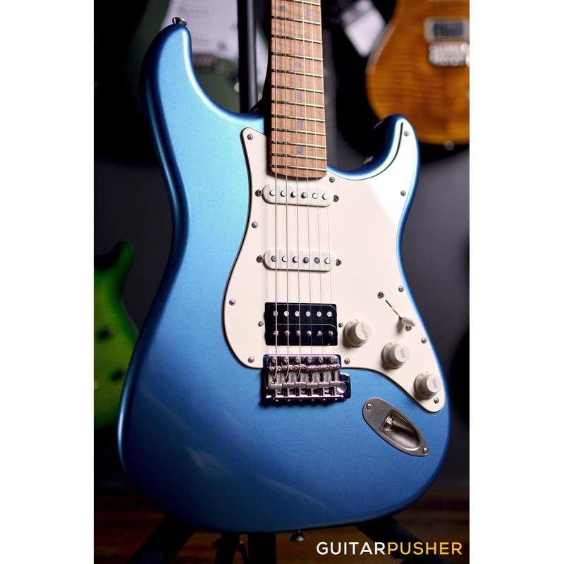 xotic-california-classic-xscpro-2-light-aged-hss-electric-guitar-lake-placid-blue Xotic California Classic XSCPro-2 Light Aged HSS Electric Guitar (Lake Placid Blue)