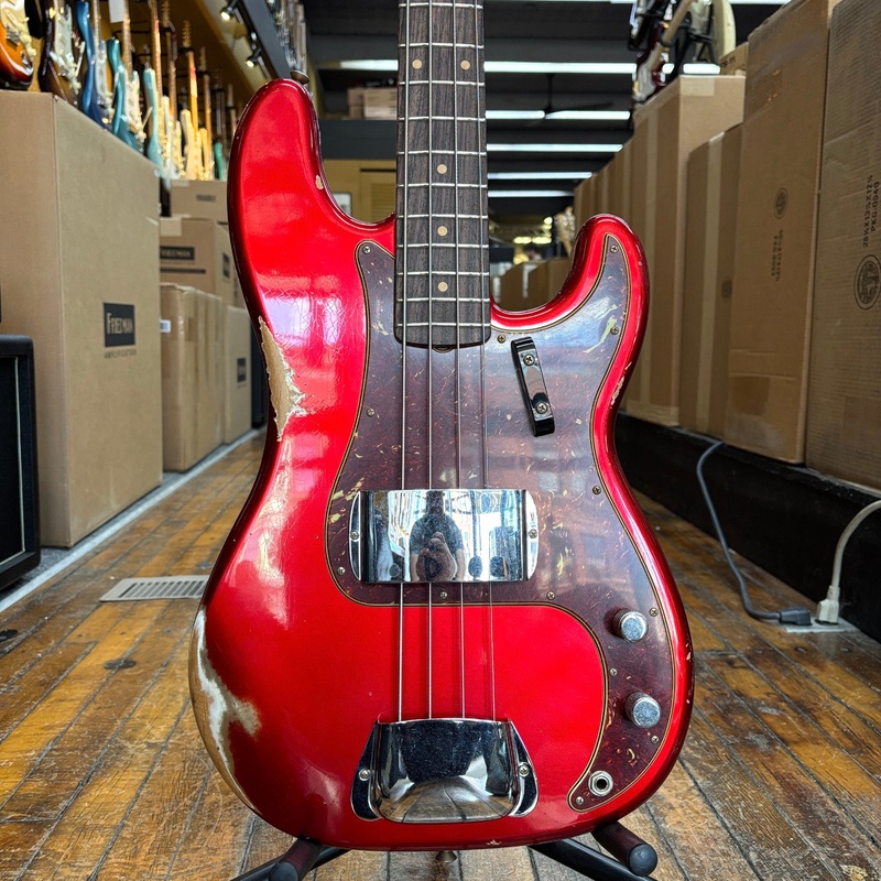 fender-custom-shop-limited-edition-1962-precision-bass-relic-aged-candy-apple-red-w-hard-case Fender Custom Shop Limited Edition 1962 Precision Bass Relic Aged Candy Apple Red w/Hard Case