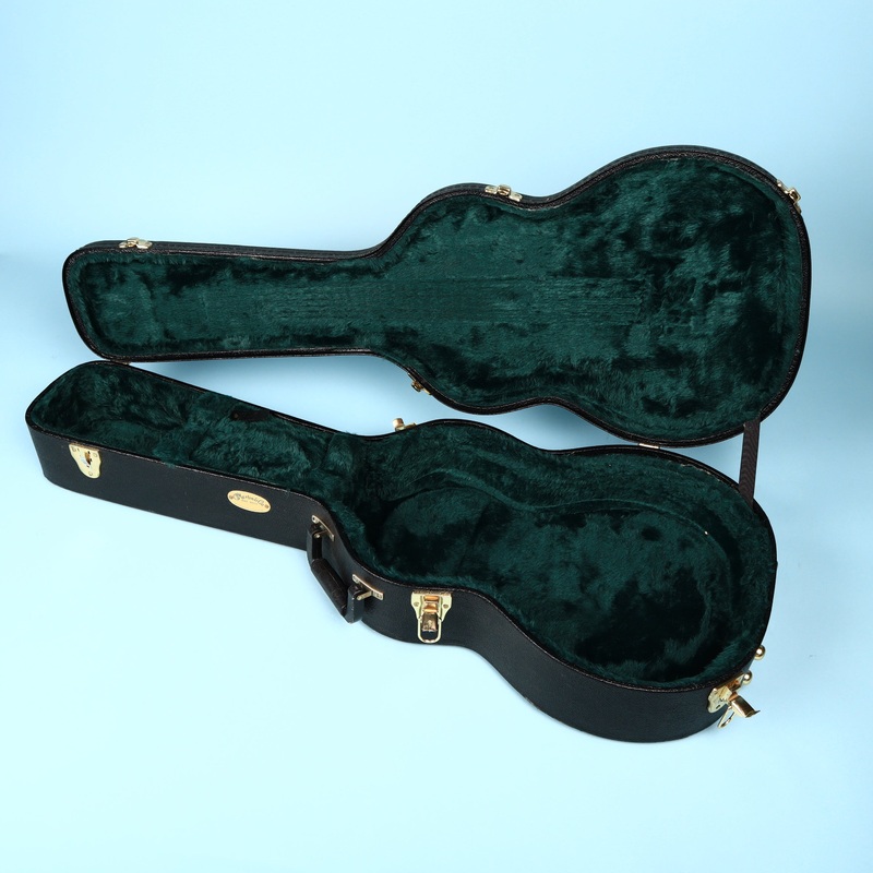 martin-co-guitar-hardshell-12-fret-case-acoustic-case Martin & Co Guitar Hardshell 12-Fret Case Acoustic Case