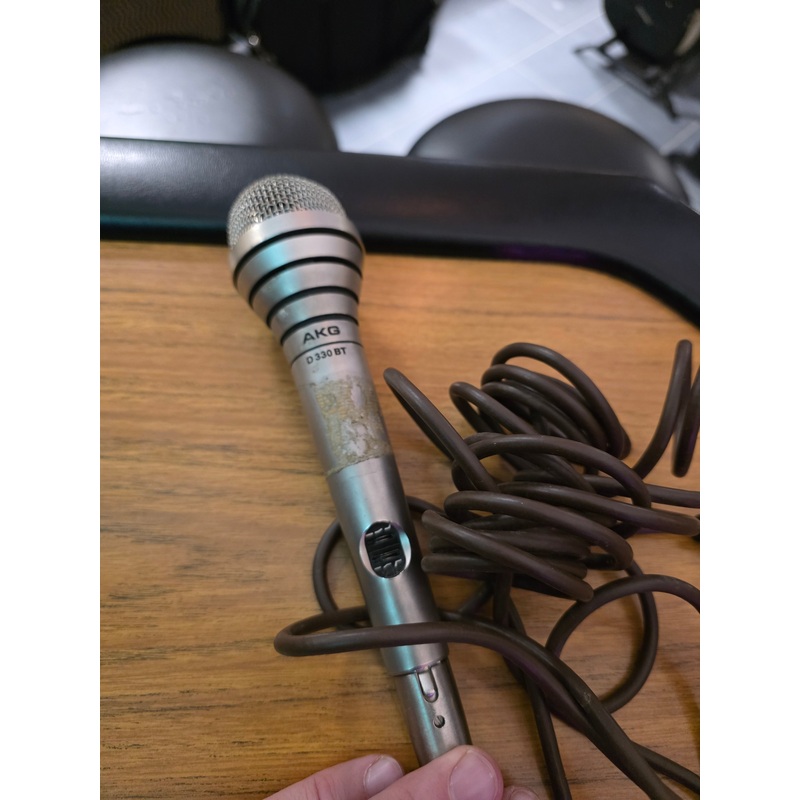 akg-d330-bt AKG D330 BT