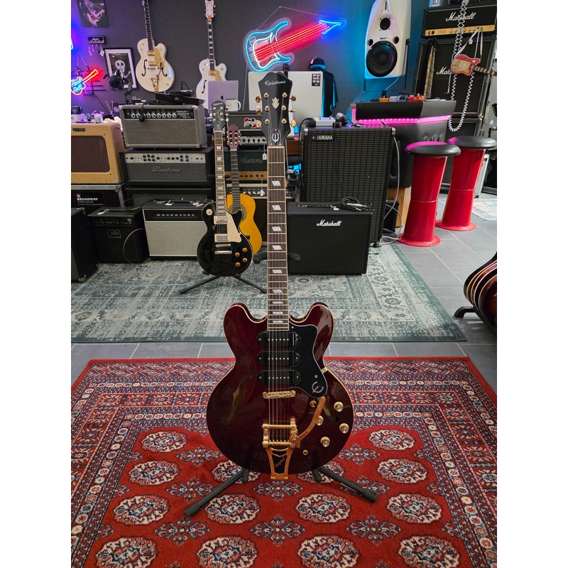 epiphone-riviera-custom-p93-wine-red Epiphone Riviera Custom P93 Wine Red