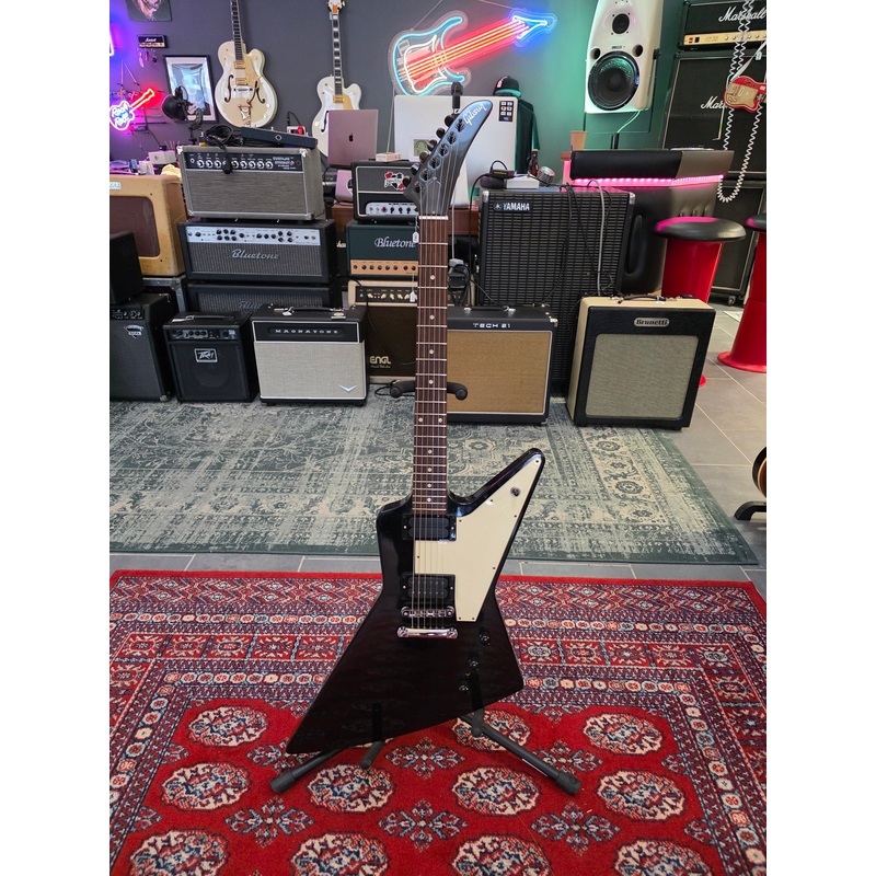 gibson-explorer-ebony-2011 Gibson Explorer Ebony 2011