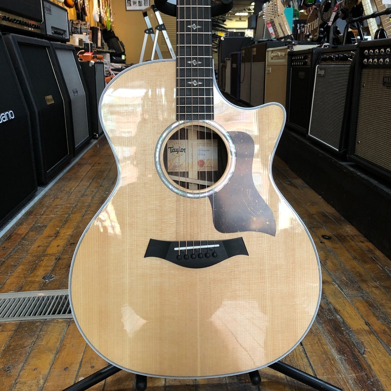 taylor-414ce-r-sitka-spruce-indian-rosewood-grand-auditorium-acoustic-electric-w-hard-case Taylor 414ce-R Sitka Spruce/Indian Rosewood Grand Auditorium Acoustic-Electric w/Hard Case
