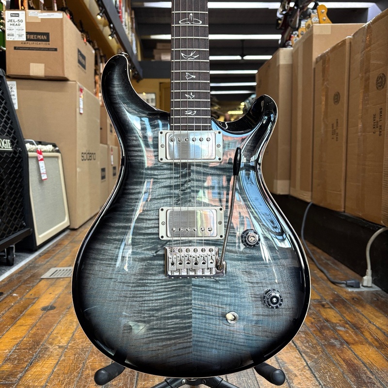 paul-reed-smith-ce-22-electric-guitar-faded-blue-smokeburst-w-padded-gig-bag Paul Reed Smith CE 22 Electric Guitar Faded Blue Smokeburst w/Padded Gig Bag
