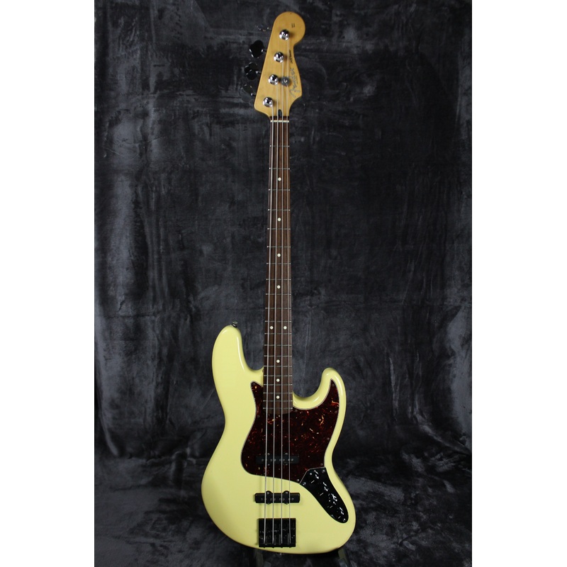 2008-fender-deluxe-active-jazz-bass 2008 Fender Deluxe Active Jazz Bass