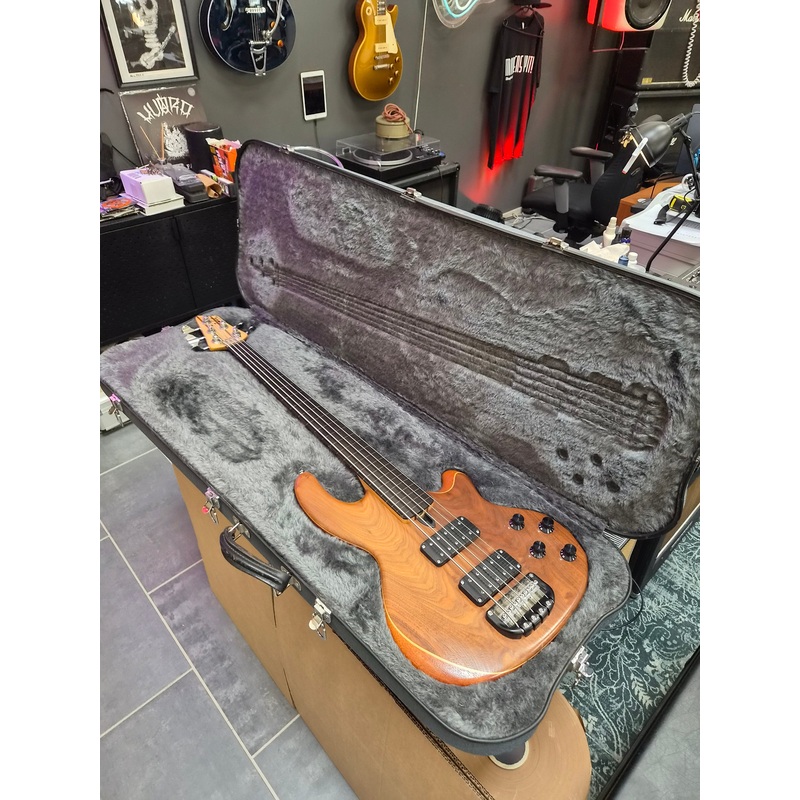 wal-mkii-fretless-bass-5-string-1989 Wal MkII Fretless Bass 5-string 1989