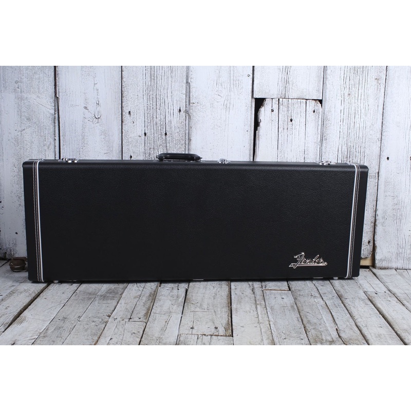 fender-classic-series-stratocaster-telecaster-electric-guitar-hardshell-case Fender Classic Series Stratocaster & Telecaster Electric Guitar Hardshell Case