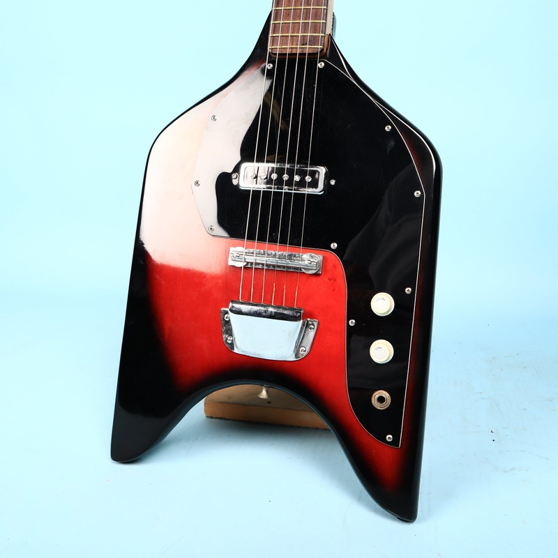 kingston-swinger-vintage-electric-guitar-black-and-red-flying-wedge Kingston Swinger Vintage Electric Guitar Black and Red Flying Wedge