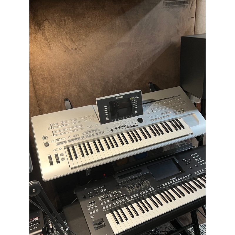 yamaha-tyros-4-pre-owned Yamaha Tyros 4 (PRE-OWNED)