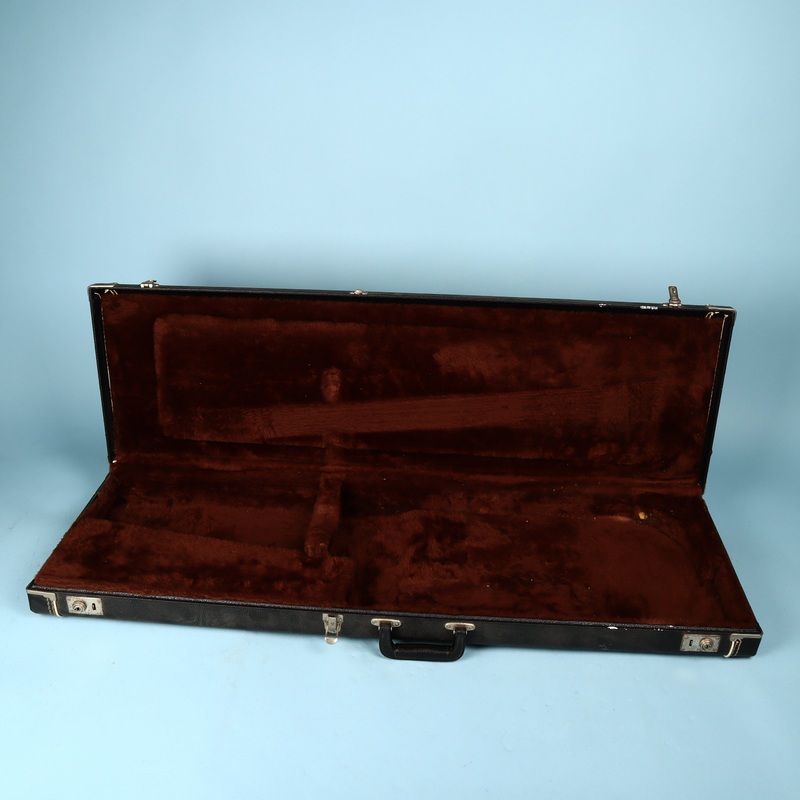 1980s-70s-carvin-lb-bass-guitar-case 1980s 70s Carvin LB Bass Guitar Case