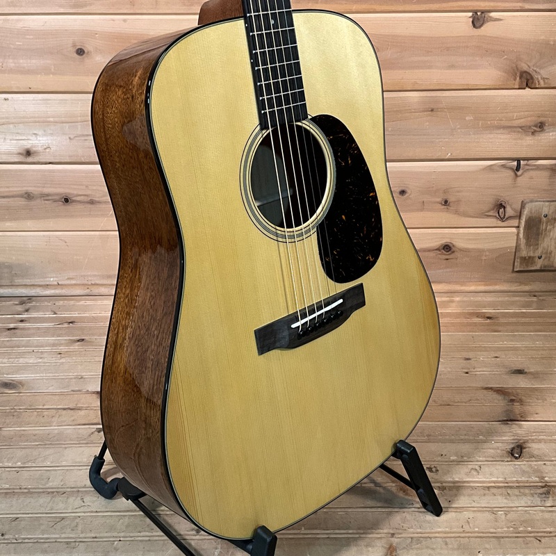 martin-custom-shop-adirondack-d-18-acoustic-guitar-natural Martin Custom Shop Adirondack D-18 Acoustic Guitar - Natural