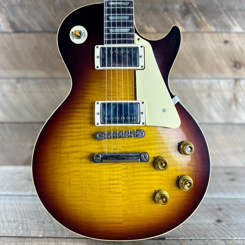 gibson-custom-shop-murphy-lab-1959-les-paul-standard-reissue-ultra-light-aged-southern-fade-942445 Gibson Custom Shop Murphy Lab 1959 Les Paul Standard Reissue Ultra Light Aged - Southern Fade 942445