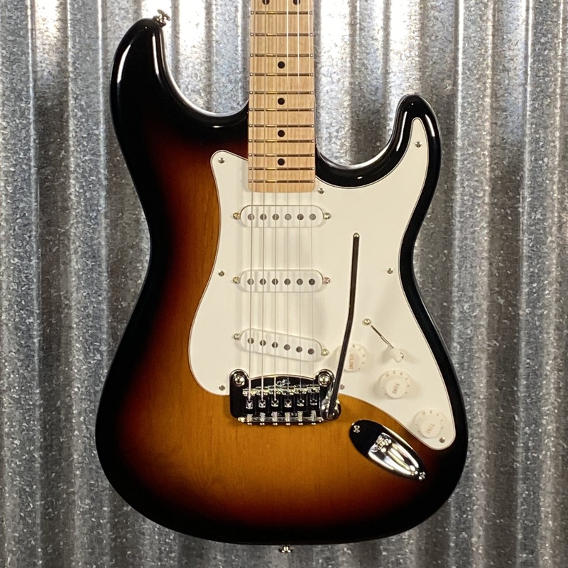 g-l-usa-fullerton-deluxe-legacy-3-tone-sunburst-guitar-bag-2072-used G&L USA Fullerton Deluxe Legacy 3 Tone Sunburst Guitar & Bag #2072 Used