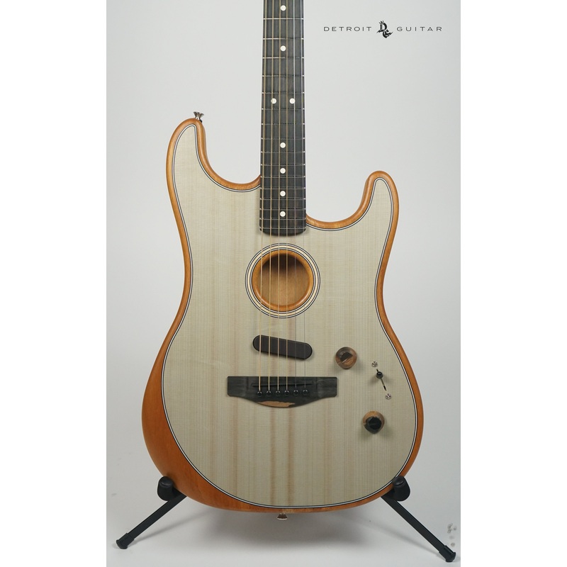 fender-american-acoustasonic-stratocaster-ebony-fingerboard-transparent-sonic-blue-w-bag Fender American Acoustasonic Stratocaster Ebony Fingerboard Transparent Sonic Blue w/ Bag
