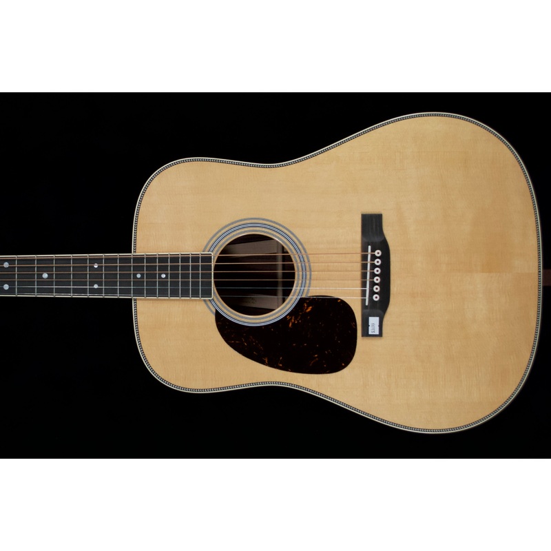 martin-hd-35-left-handed-acoustic-guitar Martin HD-35 Left-handed Acoustic Guitar