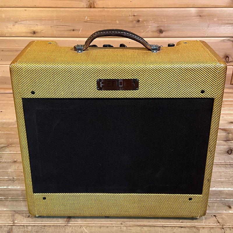 fender-1953-deluxe-5b3-guitar-amplifier-used Fender 1953 Deluxe 5B3 Guitar Amplifier USED