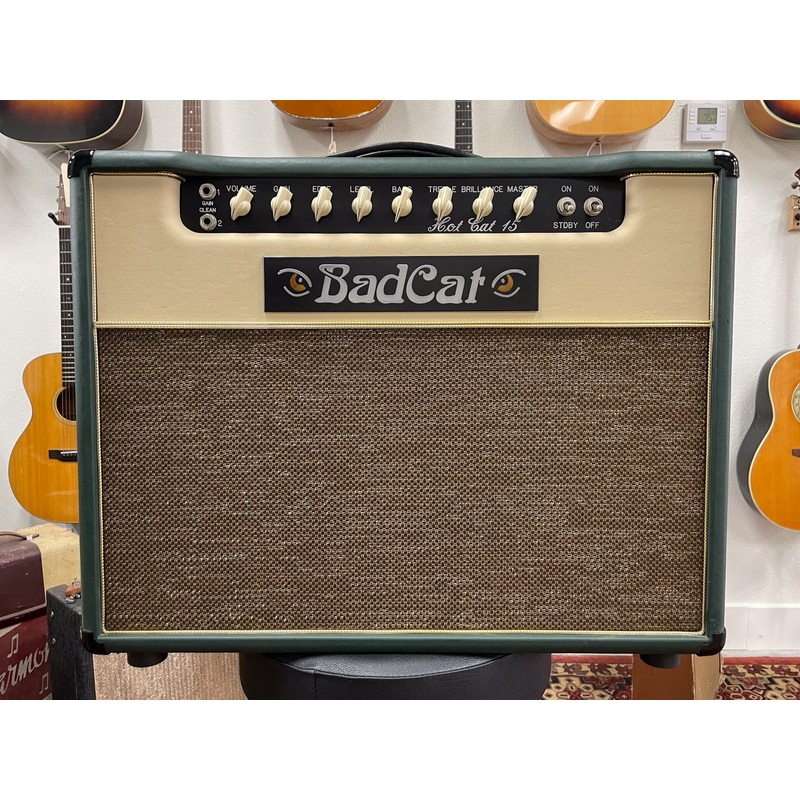 2004-bad-cat-hot-cat-15r-1x12-combo-amp 2004 Bad Cat Hot Cat 15R 1x12" Combo Amp