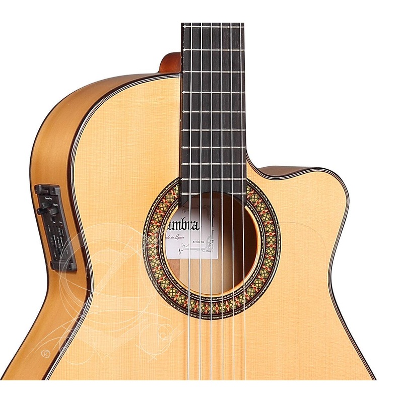 alhambra-7fc-cw-e8-cutaway-flamenco-guitar-w-fishman-flex-m-blend-preamp Alhambra 7FC CW E8 - Cutaway Flamenco Guitar w/ Fishman Flex M Blend Preamp